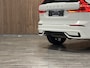Volvo XC60 T6 AWD Recharge Plus Dark Long Range | 360° Camera | Adaptieve Cruise Control | Standkachel met Volvo On Call App | Stoel en Stuurwielverwarming | Pilot Assist | Bestuurdersstoel elektrisch geheugen | Contour Stoelen | Zitting verlenging voorstoelen | Sch
