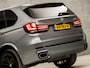 BMW X5 xDrive25d M Sport High Executive 232Pk Automaat (GROOT NAVI, M PAKKET, MEMORY SEATS, HEAD-UP DISPLAY, VIRTUAL COCKPIT, HARMAN/KARDON, SFEERVERLICHTING, STUUR/STOELVERWARMING, 360 CAMERA, GETINT GLAS, ADAPTIVE CRUISE, NIEUWST