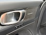 Volvo XC40 2.0 B3 Ultimate Dark|Panoramadak|LED|Stoel en Stuur verwarming|