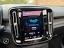 Volvo XC40 2.0 B3 Ultimate Dark|Panoramadak|LED|Stoel en Stuur verwarming|