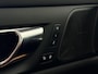 Volvo V60 2.0 T4 Inscription | Harman/Kardon | Park Assist Pack | Scandinavian Line | IntelliSafe Surround | Trekhaak elektrisch wegklapbaar | Elektrisch bedienbaar glazen schuif-/kanteldak