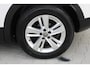 Opel Grandland X 1.2 Turbo Edition | Incl. 12 maanden garantie | Stoel/stuurverwarming | Apple carplay/Android auto | Trekhaak | Climate control | 100% onderhouden | Radio | Bluetooth |