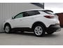 Opel Grandland X 1.2 Turbo Edition | Incl. 12 maanden garantie | Stoel/stuurverwarming | Apple carplay/Android auto | Trekhaak | Climate control | 100% onderhouden | Radio | Bluetooth |