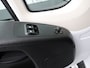 Renault Master 2.3CDTi 140PK Bakwagen+Laadklep 750kg | Airco | Camera | 3-Persoons | Dakspoiler