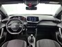 Peugeot 2008 1.2 Style 100pk | Navigatie | Achteruitrijcamera | Airco | Cruise Control | Parkeersensoren | DAB+ radio | Bluetooth | Apple Carplay/Android Auto | 16" lichtmetalen velgen |