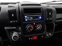Renault Master 2.3CDTi 140PK Bakwagen+Laadklep 750Kg | Airco | Camera | 3-Persoons | Dakspoiler