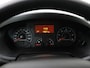 Renault Master 2.3CDTi 140PK Bakwagen+Laadklep 750Kg | Airco | Camera | 3-Persoons | Dakspoiler