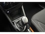 Renault Clio 1.2 TCe Limited 120 PK | Handgeschakeld | Airco | Parkeersensor | Cruise Control | Licht Metalen Velgen | Bluetooth | 1e eigenaar | Dealer onderhouden