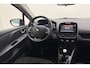 Renault Clio 1.2 TCe Limited 120 PK | Handgeschakeld | Airco | Parkeersensor | Cruise Control | Licht Metalen Velgen | Bluetooth | 1e eigenaar | Dealer onderhouden