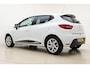 Renault Clio 1.2 TCe Limited 120 PK | Handgeschakeld | Airco | Parkeersensor | Cruise Control | Licht Metalen Velgen | Bluetooth | 1e eigenaar | Dealer onderhouden