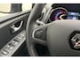 Renault Clio 1.2 TCe Limited 120 PK | Handgeschakeld | Airco | Parkeersensor | Cruise Control | Licht Metalen Velgen | Bluetooth | 1e eigenaar | Dealer onderhouden