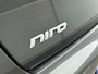 Kia Niro EV e-Niro DynamicPlusLine 64 kWh | Parkeer sensoren voor + achter | Warmtepomp |Achteruit rij camera | Apple carplay & Android auto | Schuifkantel dak | Drive lane assist | Adaptive cruise control | Stoelverwarming + stuur | Half leder bekleding