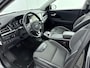 Kia e-Niro DynamicPlusLine 64 kWh | Parkeer sensoren voor + achter | Warmtepomp |Achteruit rij camera | Apple carplay & Android auto | Schuifkantel dak | Drive lane assist | Adaptive cruise control | Stoelverwarming + stuur | Half leder bekleding