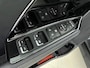 Kia e-Niro DynamicPlusLine 64 kWh | Parkeer sensoren voor + achter | Warmtepomp |Achteruit rij camera | Apple carplay & Android auto | Schuifkantel dak | Drive lane assist | Adaptive cruise control | Stoelverwarming + stuur | Half leder bekleding