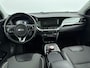 Kia e-Niro DynamicPlusLine 64 kWh | Parkeer sensoren voor + achter | Warmtepomp |Achteruit rij camera | Apple carplay & Android auto | Schuifkantel dak | Drive lane assist | Adaptive cruise control | Stoelverwarming + stuur | Half leder bekleding