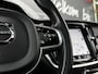 Volvo V60 2.0 T6 Twin Engine AWD Inscription PHEV - Schuifdak - Lederen bekleding - Massage stoelen - Wegklapbare trekhaak