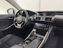 Lexus IS 300h Edition Aut. *LEATHER-FABRIC | FULL-LED | HEATED-SPORTSEATS | NAVI-FULLMAP | CAMERA | ECC | PDC | CRUISE | LANE-ASSIST | SHIFT-PADDELS | PRIVACY-GLASS | 17''ALU*