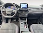 Ford Kuga ST-Line X 225pk | Dealer onderhouden | Stoel- stuur en voorruitverwarming | Driver assistance pack | Navigatie