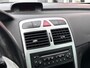 Peugeot 307 CC 2.0-16V (Keurige auto + RIJKLAAR)