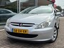 Peugeot 307 CC 2.0-16V (Keurige auto + RIJKLAAR)
