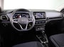 Volkswagen T-Cross 1.0 TSI Style 115 pk Automaat (DSG) | Navigatie | Parkeersensoren | Autom. airco | Matrix LED koplampen | Stoelverwarming |