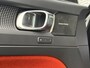Volvo XC40 2.0 T5 AWD R-Design Intro Edition | Trekhaak | Panoramadak | 360 camera | Adaptive cruise control | Harman Kardon audio | Stoelverwarming | Actieve LED koplampen | 20" velgen | Elektrische stoelverstelling |
