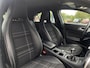 Mercedes-Benz A-klasse 180 Ambition 123PK Trekhaak, Subwoofer, AMG styling, Rijklaar met beurt & garantie!