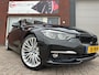 BMW 3-Serie 330e Centennial High Executive / Pano / Leder / Head-up / Harman-Kardon / Memory