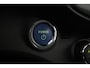 Toyota Yaris 1.5 Hybrid Dynamic | Navigatie | Keyless | Cruise Control | Clima | Parkeersensoren achter | Camera | 16 inch | Premium audio | Bluetooth | Dakspoiler