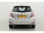 Toyota Yaris 1.5 Hybrid Dynamic | Navigatie | Keyless | Cruise Control | Clima | Parkeersensoren achter | Camera | 16 inch | Premium audio | Bluetooth | Dakspoiler