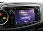 Toyota Yaris 1.5 Hybrid Dynamic | Navigatie | Keyless | Cruise Control | Clima | Parkeersensoren achter | Camera | 16 inch | Premium audio | Bluetooth | Dakspoiler