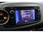 Toyota Yaris 1.5 Hybrid Dynamic | Navigatie | Keyless | Cruise Control | Clima | Parkeersensoren achter | Camera | 16 inch | Premium audio | Bluetooth | Dakspoiler