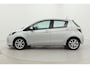 Toyota Yaris 1.5 Hybrid Dynamic | Navigatie | Keyless | Cruise Control | Clima | Parkeersensoren achter | Camera | 16 inch | Premium audio | Bluetooth | Dakspoiler