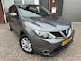 Nissan Qashqai 1.2 Connect Edition / Pano / Navi / Camera / PDC / Keyless