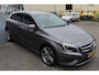 Mercedes-Benz A-klasse 160 CDI Ambition Airco/Cruise control/Bi-xenon koplampen/Half lederen stoelen/Parkeersensoren voor en achter/Start-stop systeem/Lichtmetalen velgen