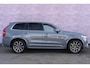 Volvo XC90 T8 Recharge AWD Plus Bright Long Range | Luchtvering | Trekhaak | Head-up Display | Stuur-/stoel/achterbankverwarming | Full LED koplampen