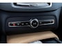 Volvo XC90 T8 Recharge AWD Plus Bright Long Range | Luchtvering | Trekhaak | Head-up Display | Stuur-/stoel/achterbankverwarming | Full LED koplampen
