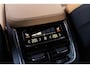 Volvo XC90 T8 Recharge AWD Plus Bright Long Range | Luchtvering | Trekhaak | Head-up Display | Stuur-/stoel/achterbankverwarming | Full LED koplampen