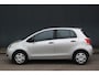 Toyota Yaris 1.0 VVTi Acces Airco/Elek.Pakket/Cd/5 Deurs/Trekhaak