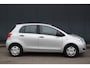 Toyota Yaris 1.0 VVTi Acces Airco/Elek.Pakket/Cd/5 Deurs/Trekhaak