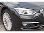 BMW 3-Serie Touring 320i Luxury Edition (NL auto), Navigatie, Lederen interieur, Cruise control, Climate control, Stoelverwarming