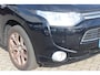 Mitsubishi Outlander 2.0 PHEV Instyle+ Navigatie, Climate control, Camera, Cruise control, LDW