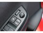 Toyota Yaris 1.5 Hybrid Executive Limited Automaat 116pk | Head up | Stoel- & Stuur verwarming | BSM | PDC Vóór- & achter |