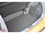 Toyota Yaris 1.5 Hybrid Executive Limited Automaat 116pk | Head up | Stoel- & Stuur verwarming | BSM | PDC Vóór- & achter |