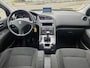 Peugeot 5008 1.2 PureT. Style 5p.