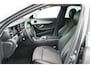 Mercedes-Benz E-klasse 220 d Ambition / Camera / Dodehoek/ Distronic / Widescreen/ Stoelverwarming