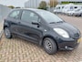 Toyota Yaris 1.0 VVTi AIRCO / CENTR.VERGR. / ELECTR.RUITEN / CRUISE CONTROLL / TREKHAAK