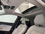 Renault Captur 1.6 E-Tech plug-in hybrid 160 Initiale Paris | Navigatie | 360 Camera | Cruise control adaptief | Panoramadak | Stoel + stuurverwarming |
