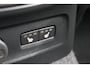 Volvo XC40 1.5 T5 Twin Engine Momentum Pro | Incl. 12 maanden garantie | Voor/achter stoelen verwarmd | Achteruitrijcamera | Parkeersensoren | Stuurwielverwarming | Navigatie | Apple carplay/android auto | Elektrische kofferklep | Cruise control