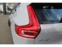 Volvo XC40 1.5 T5 Twin Engine Momentum Pro | Incl. 12 maanden garantie | Voor/achter stoelen verwarmd | Achteruitrijcamera | Parkeersensoren | Stuurwielverwarming | Navigatie | Apple carplay/android auto | Elektrische kofferklep | Cruise control